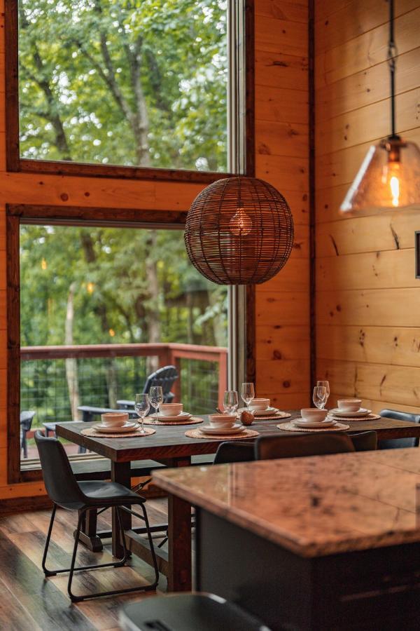 New Cozy Mountain Cabin Hot Tub Near Downtown Gatlinburg Esterno foto