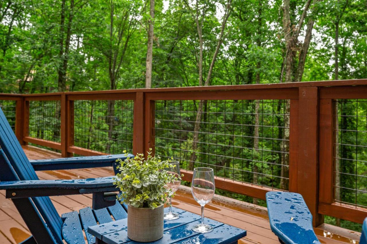 New Cozy Mountain Cabin Hot Tub Near Downtown Gatlinburg Esterno foto